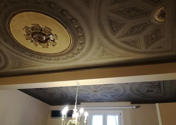 Pensionat Al Tribunale - And - Bedinbolognacentro Bologna