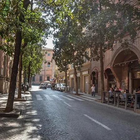 Al Tribunale - And - Bedinbolognacentro Penzion