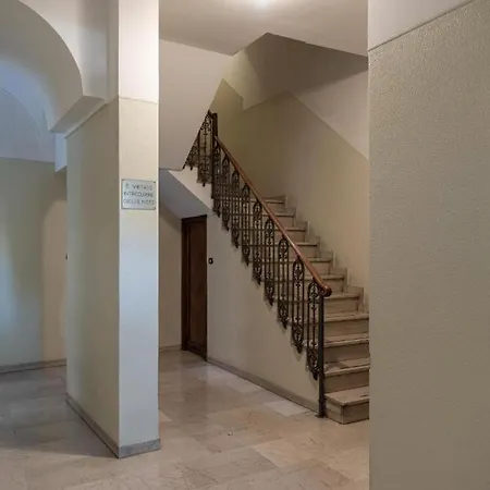 Al Tribunale - And - Bedinbolognacentro 3* Bologne